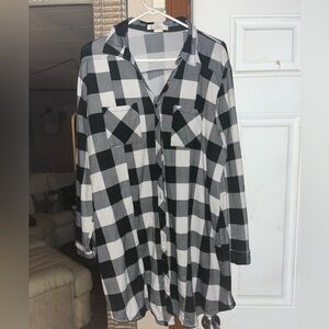 Passport Black and White Plaid Long Sleeve Dress